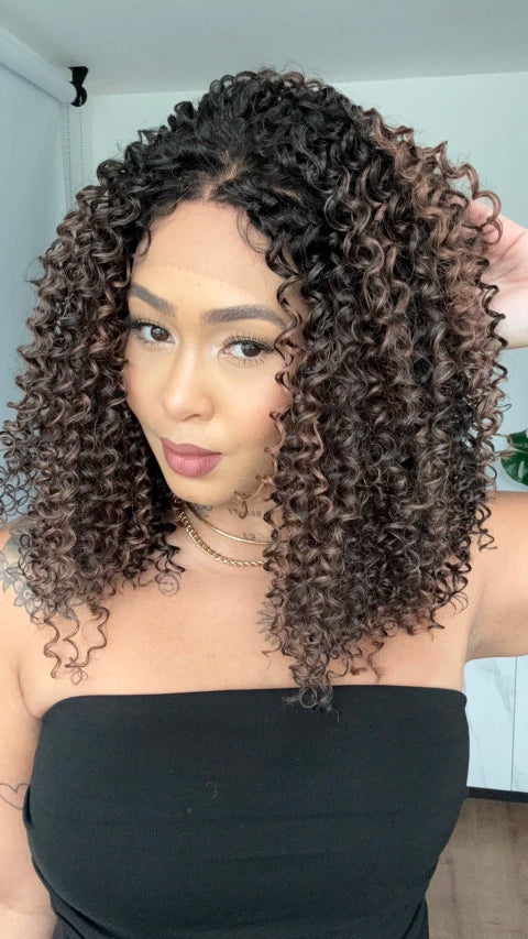 Lace Front Aila Iluminada 13x3 ( Humana )