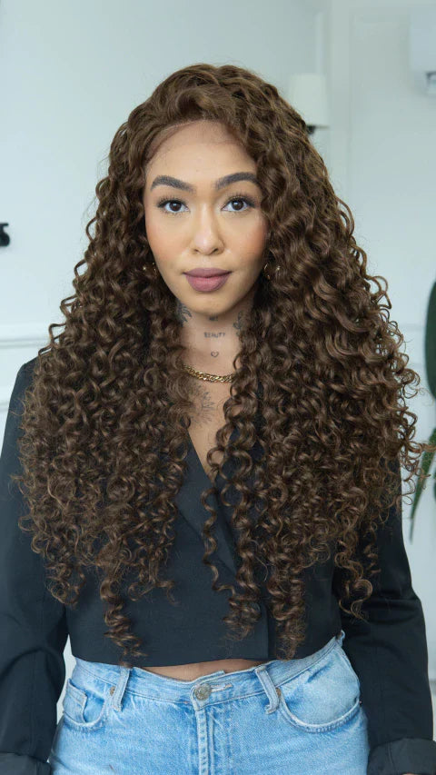 Lace Front Mirela Castanho Claro ( Humana )