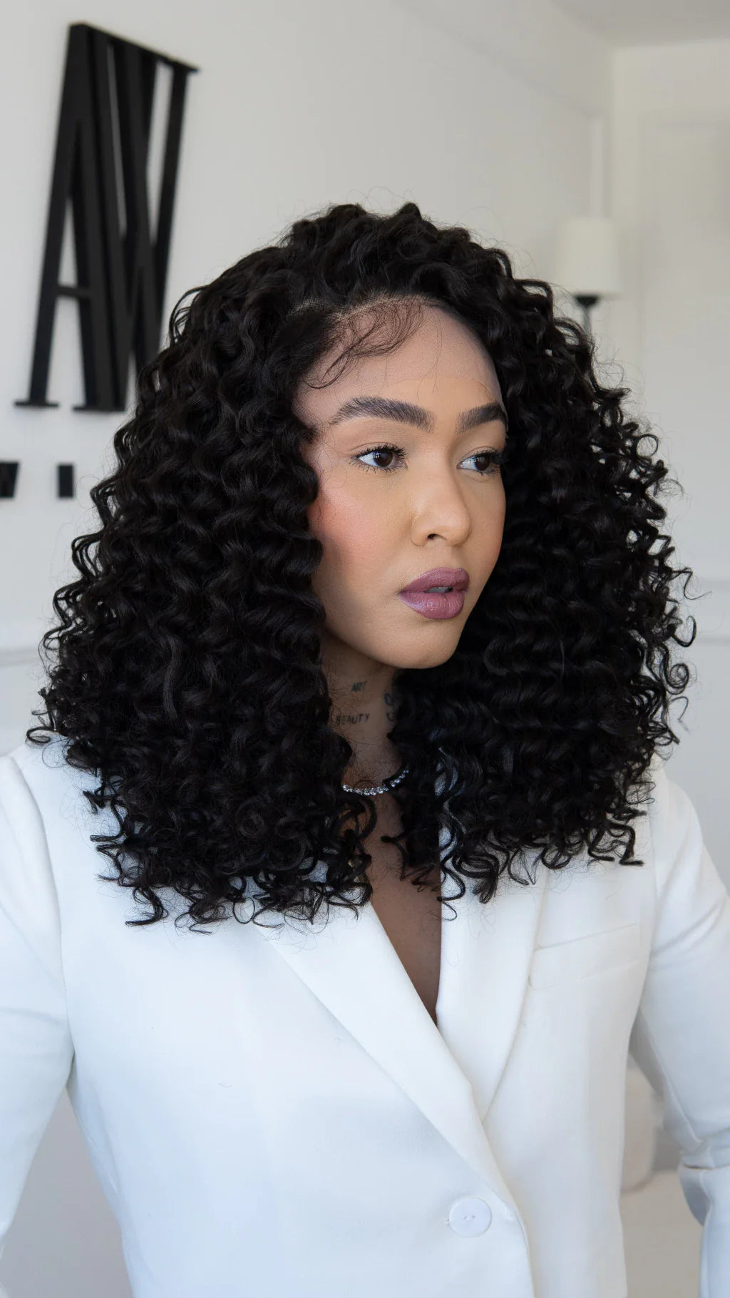 Lace Front Elsa Castanho Escuro 13x4 ( Humana )