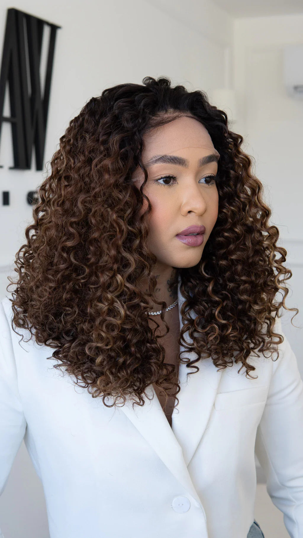 Lace Front Elsa Mechada 13x4 ( Humana )