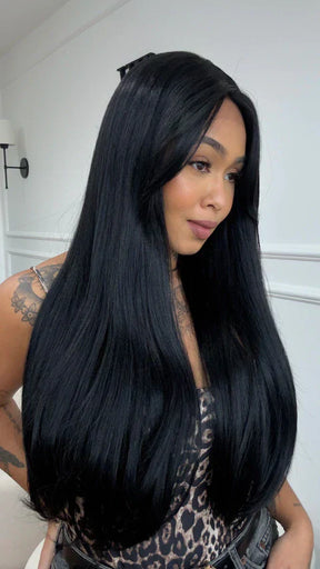 Lace Front Marcia Preta ( Humana )
