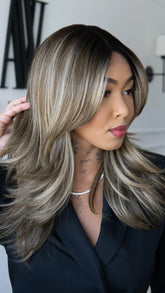 Lace Front Sabrina Mechada Loira Curta ( Humana )