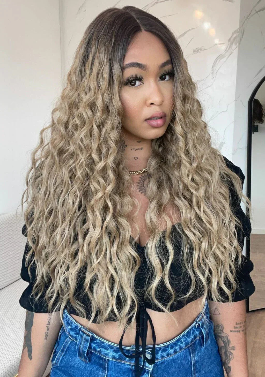 Lace Front Shakira Loira ( Humana )