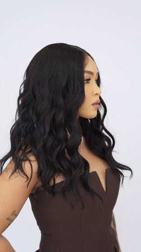 Lace Front Maíra Castanho Escuro 13x6 ( Humana )