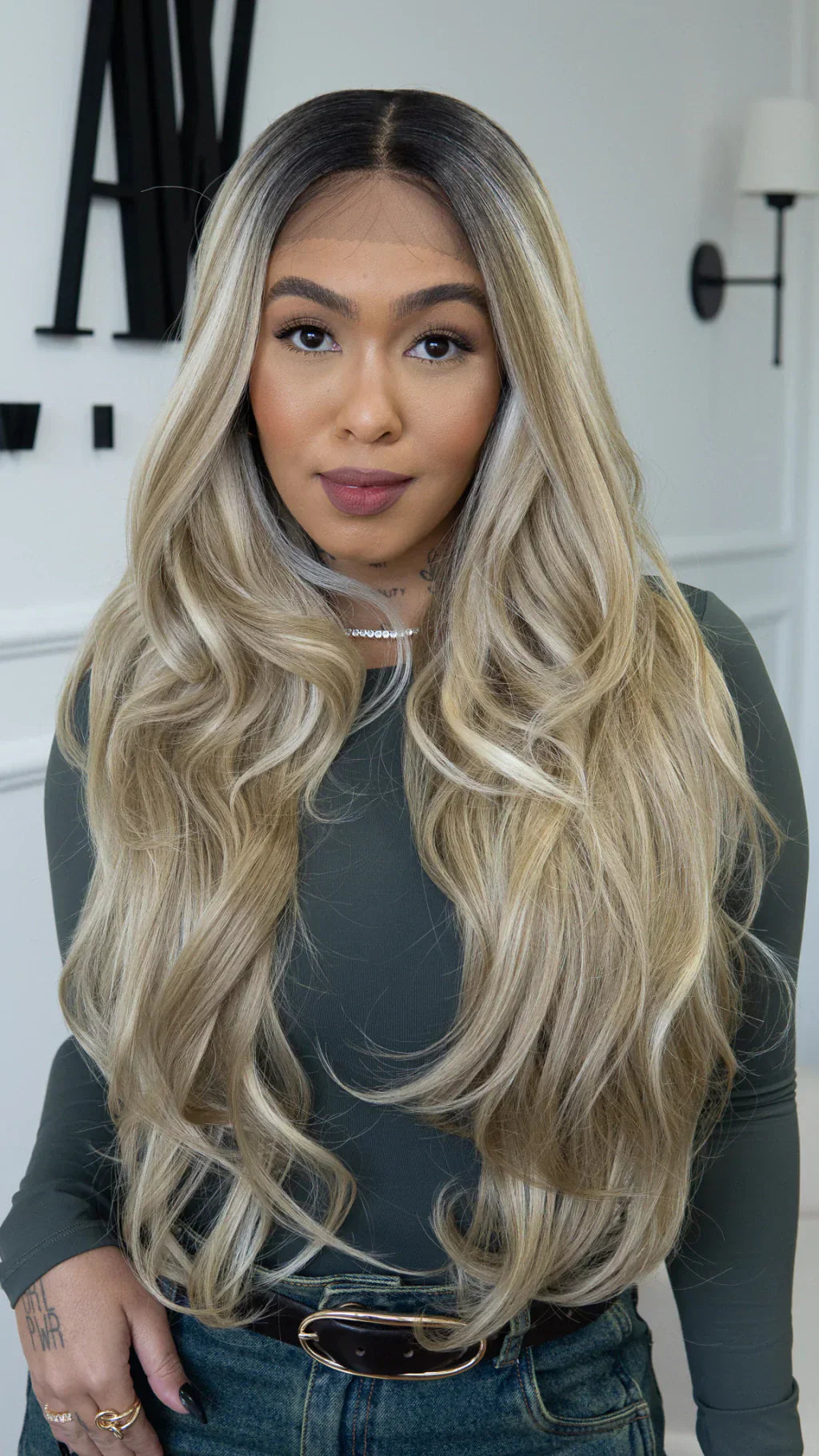 Lace Front Melanie Loira 13x4 ( Humana )